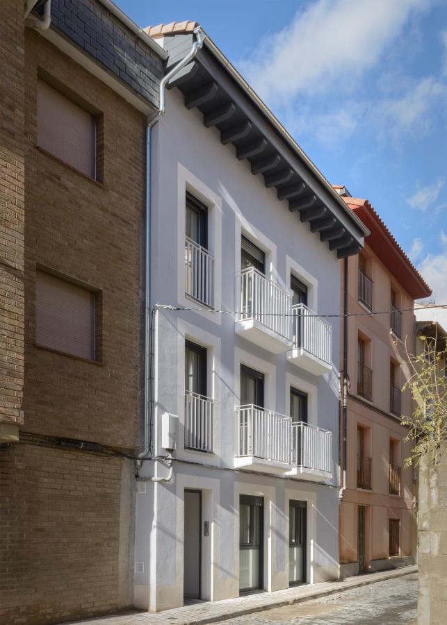 Apartamentos La Muralla De Jaca Kültér fotó