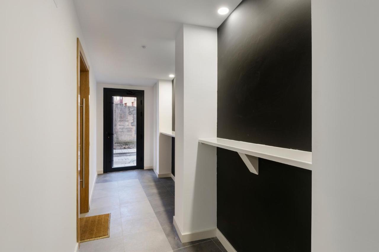 Apartamentos La Muralla De Jaca Kültér fotó